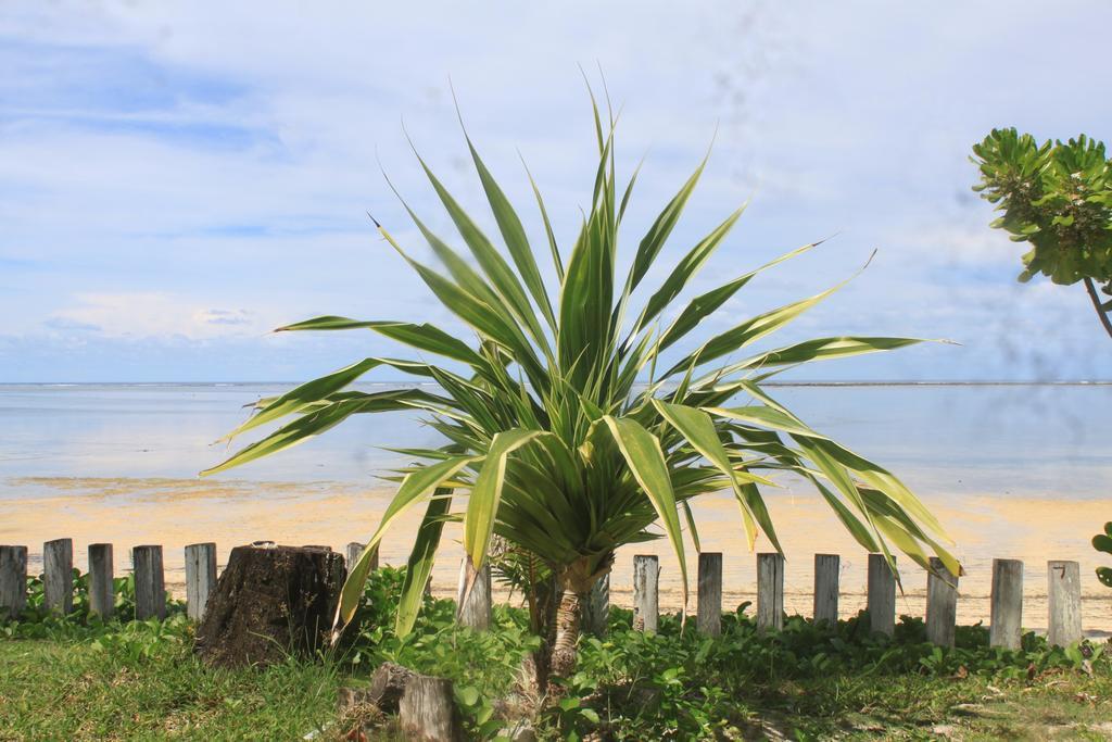 Yama - Private Beachfront Apartment